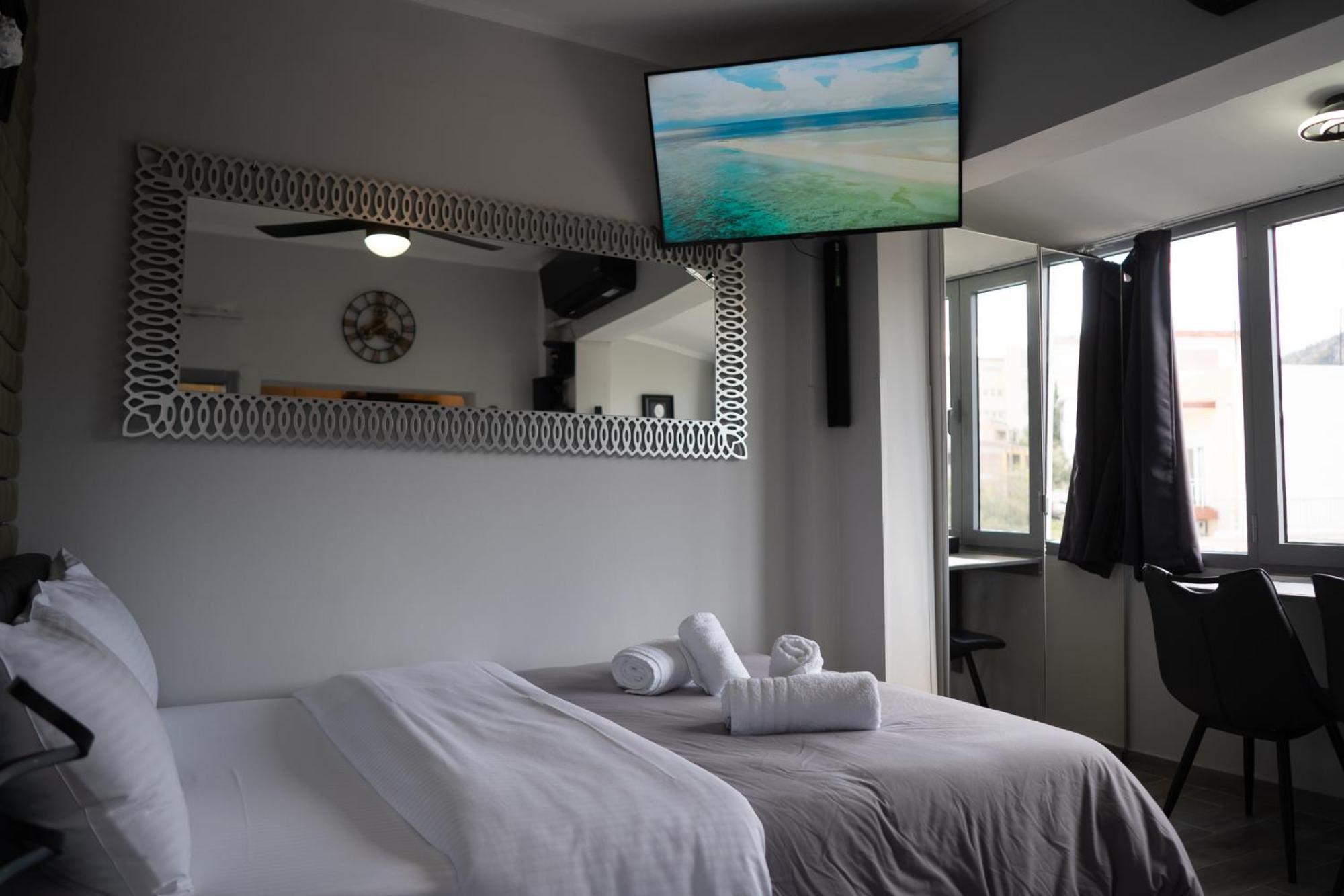 Loft Life Studio Mytilene View Luaran gambar