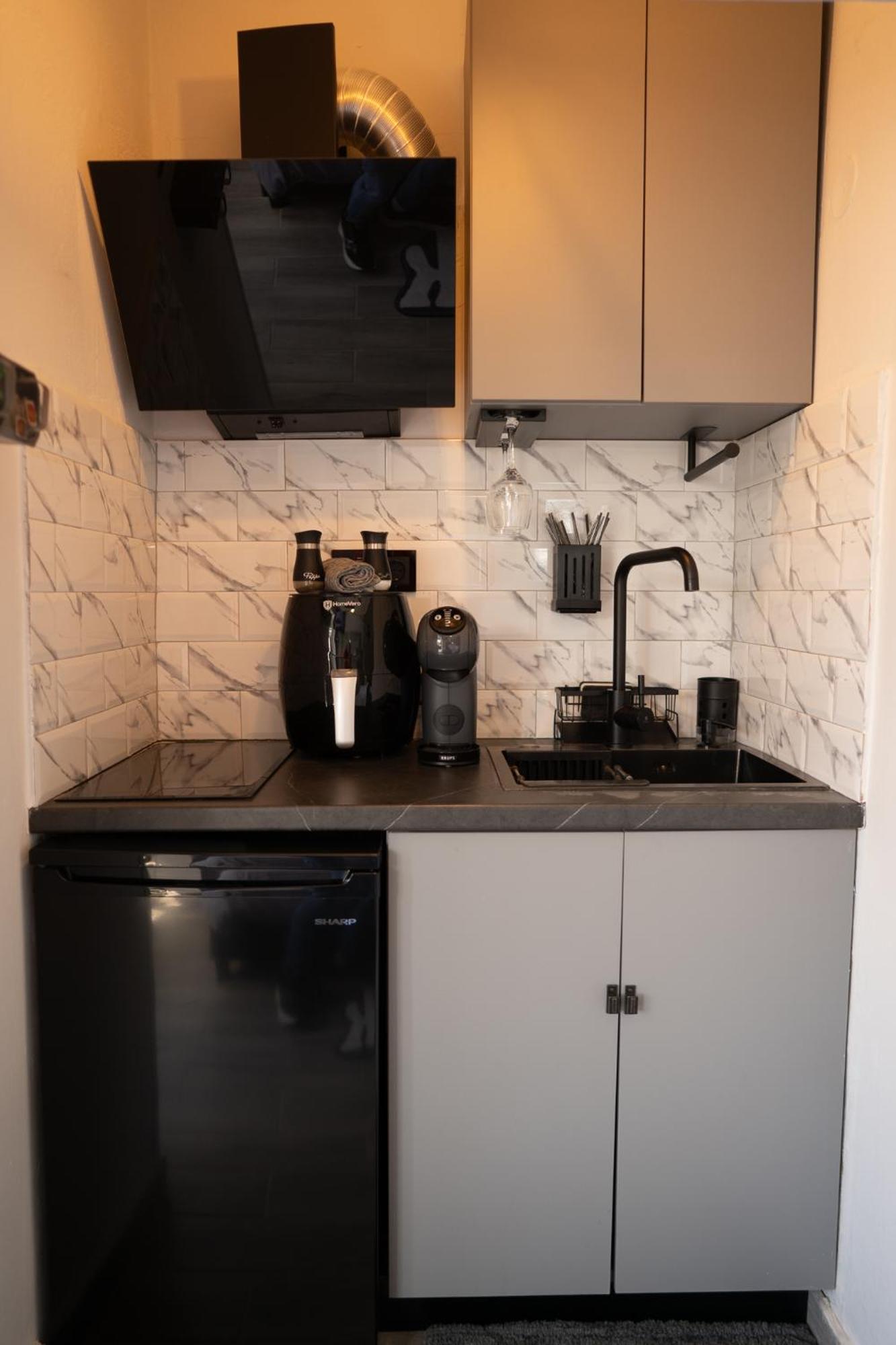 Loft Life Studio Mytilene View Luaran gambar