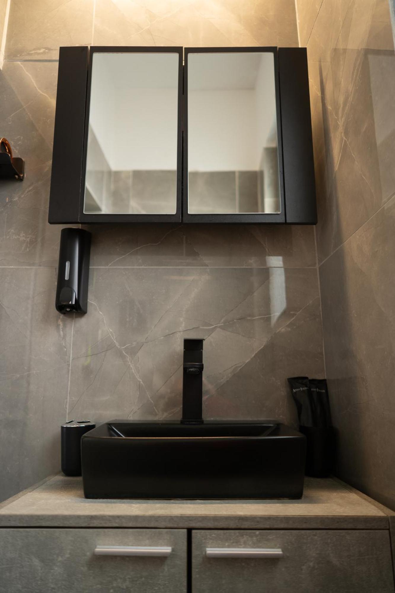 Loft Life Studio Mytilene View Luaran gambar